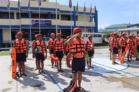 ano ang trabaho ng coast guard|Mga elemento ng Coast Guard sa NAIA, ibalik na sa dagat .